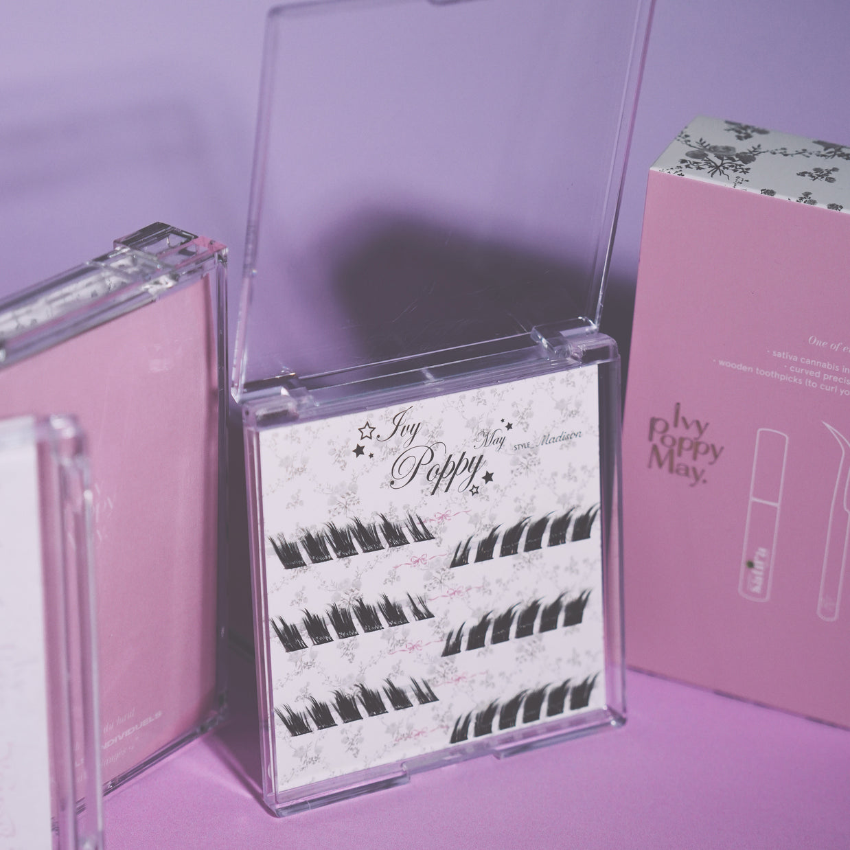 'madison' fox eye winged lash clusters